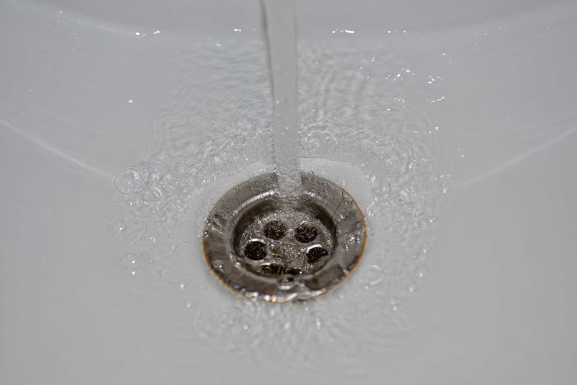 A2B Drains provides services to unblock blocked sinks and drains for properties in Mitcham.